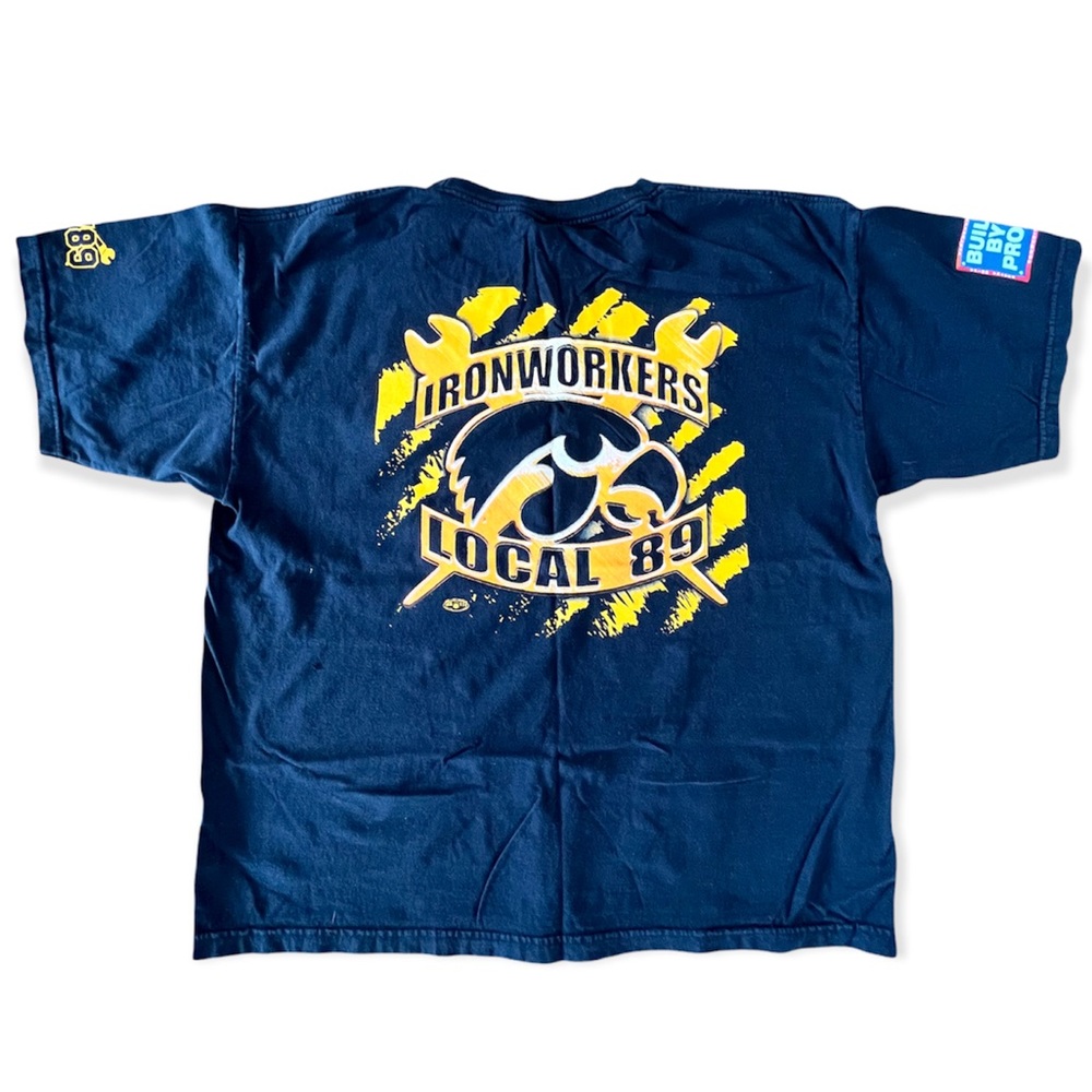 IOWA HAWKEYE Men’s T-Shirt
